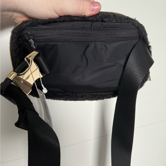 Lululemon Fleece Belt Bag - Picture 2 of 3